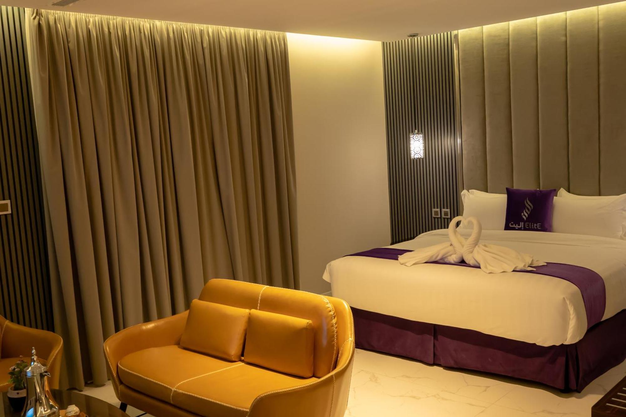 Aparthotel Elite Served Apartments *